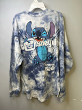 Load image into Gallery viewer, Size M Disney Shirt