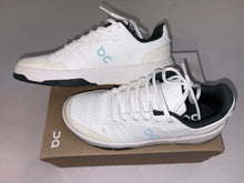 Load image into Gallery viewer, Women's Mint Condition On Cloud 7.5 Sneakers
