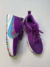 Load image into Gallery viewer, Nike 7y shoes
