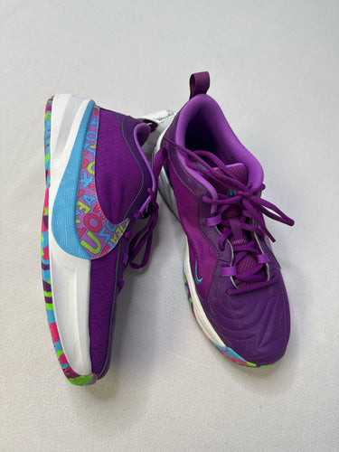 Nike 7y shoes