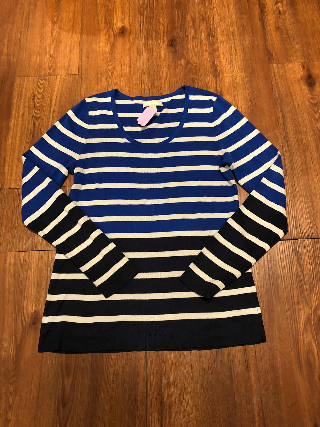 Size XL banana republic Sweater