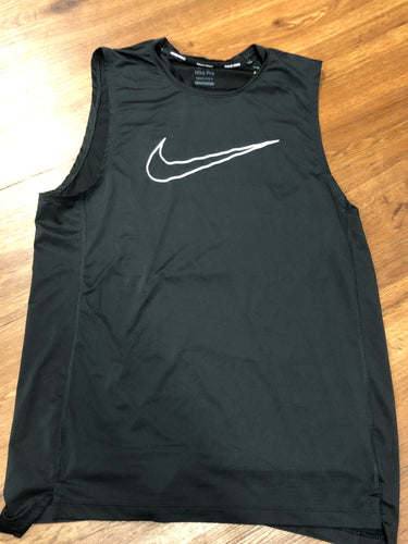 Size M Nike tank shirt