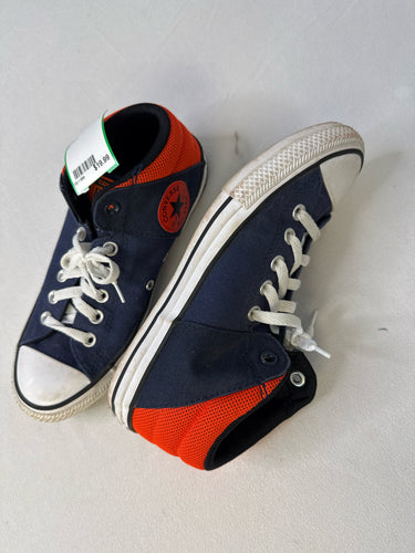 Converse 5.5 shoes