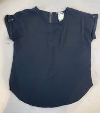 Load image into Gallery viewer, Women's Size S Maurices Shirt