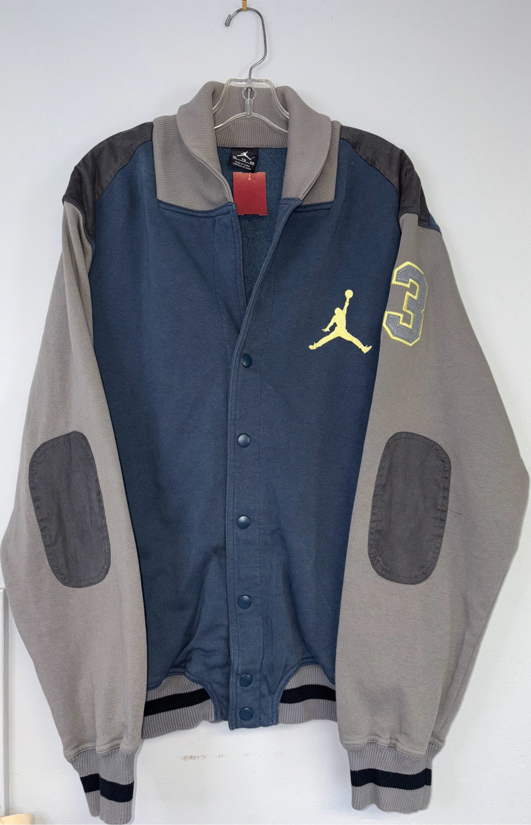 Size XL Jordan jacket