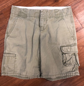 Size 2 Gap Favorite Chino Cargo shorts