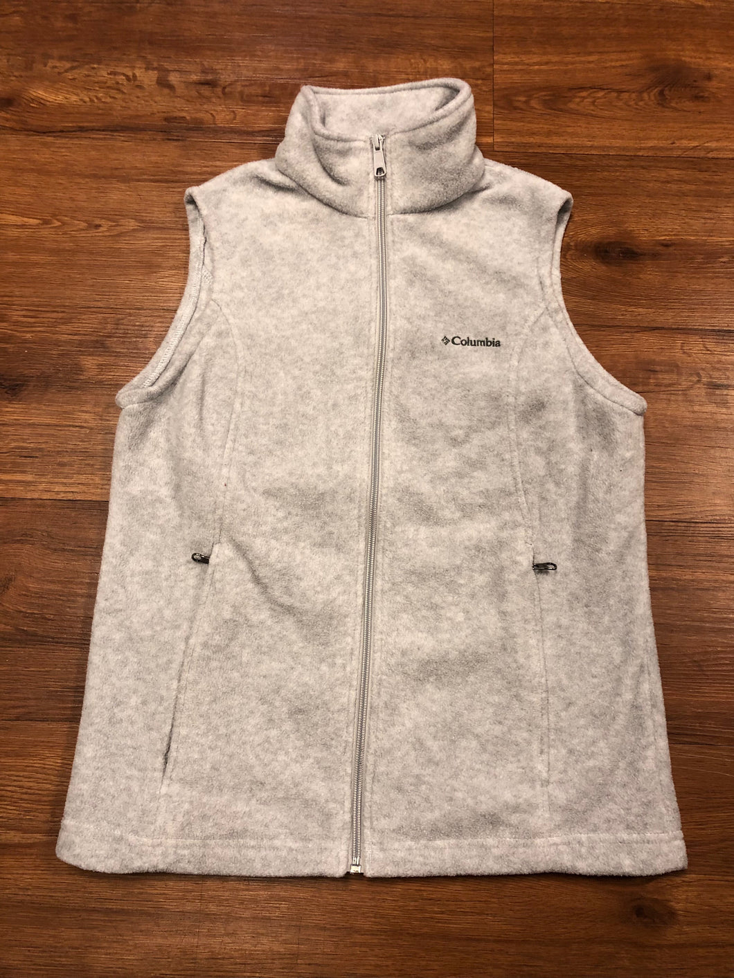 Size M Columbia fleece vest