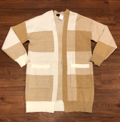 Size M Merokeety Cardigan