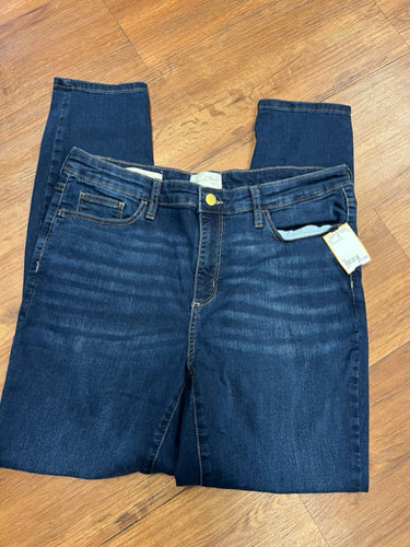 Size 12 universal thread Pants