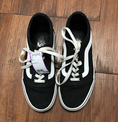 vans 7.5 shoes