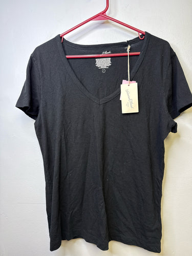 Womens Size L universal thread Shirt NWT