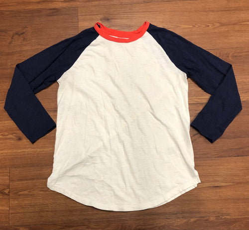 Size S old navy 3/4 sleeve baseball style Shirt
