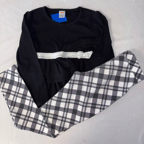 7/8 Gymboree 2 piece