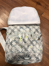 Load image into Gallery viewer, Eddie Bauer Purse NEW with tags