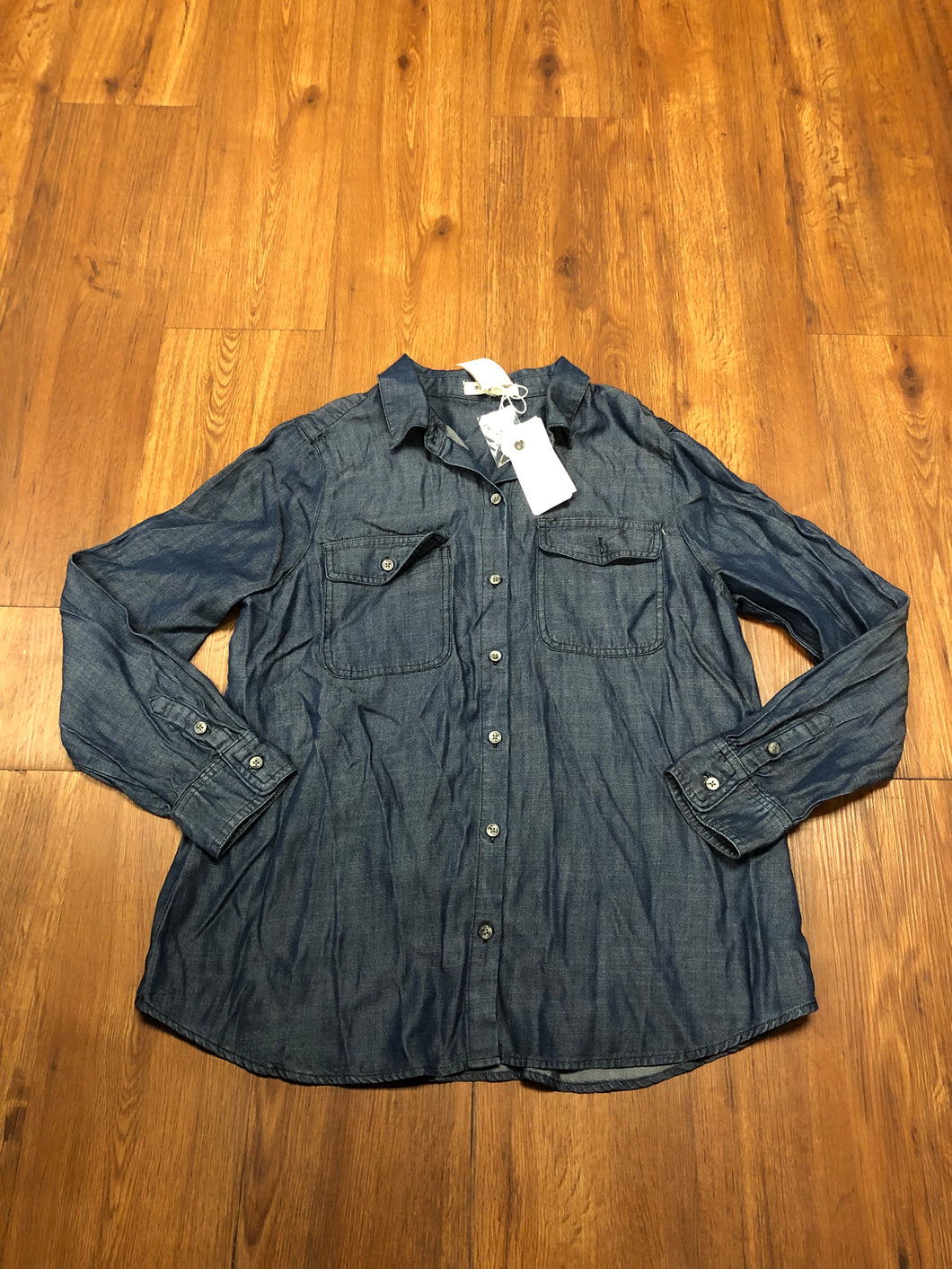 BNWT Women's Size L Workshop Republic Denim Shirt