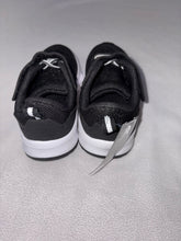 Load image into Gallery viewer, Athletic 8 shoes