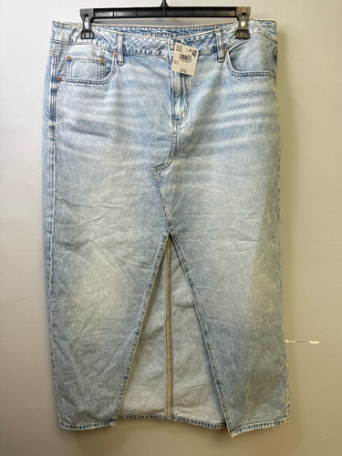 womens Size 16 American Eagle skirt NWT