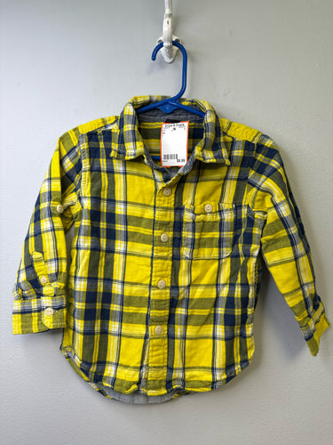 2 Gap Shirt