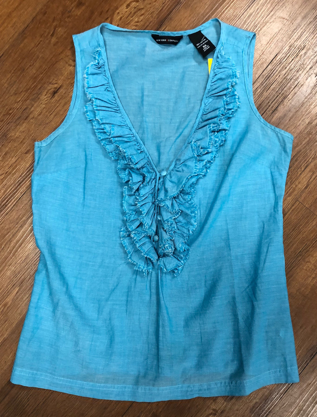 Size XS NY & Co Shirt