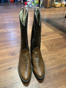 Bronco 7.5 shoes