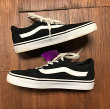 Load image into Gallery viewer, vans 7.5 shoes