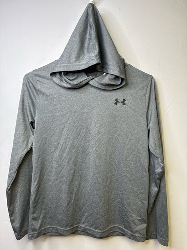 L under armour Shirt