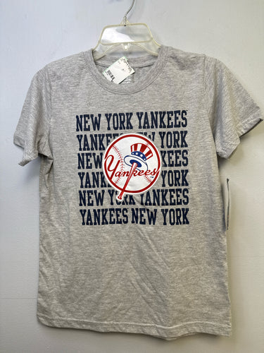 Boys 12/14 new york yankees  Shirt NWT