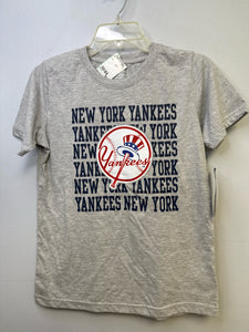 Boys 12/14 new york yankees  Shirt NWT