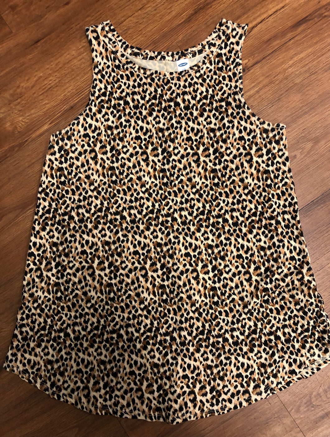 Size XS old navy Shirt