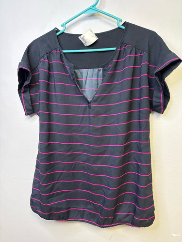 ladies Size M Shirt