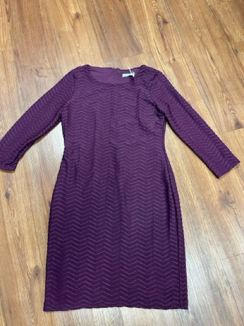 Size 4 Calvin Klein Dress