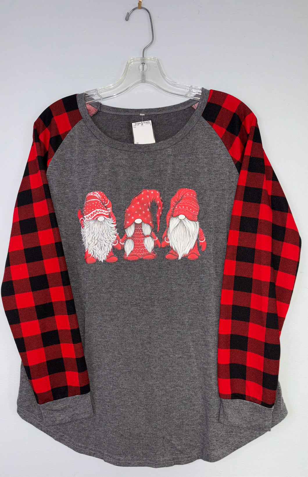 Size Med gnome  Shirt