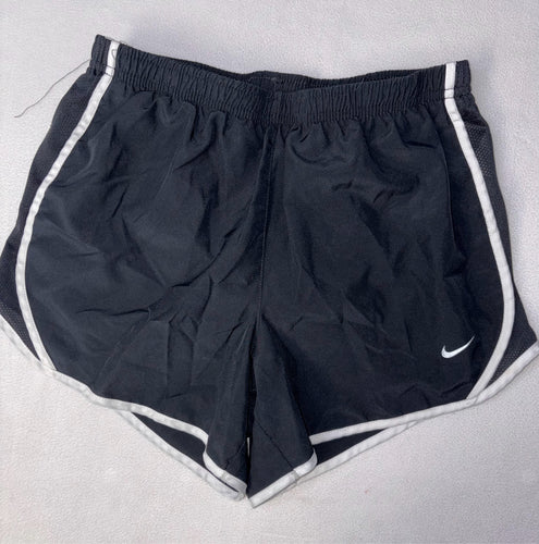L Nike Shorts