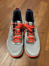 Load image into Gallery viewer, under armour shoes