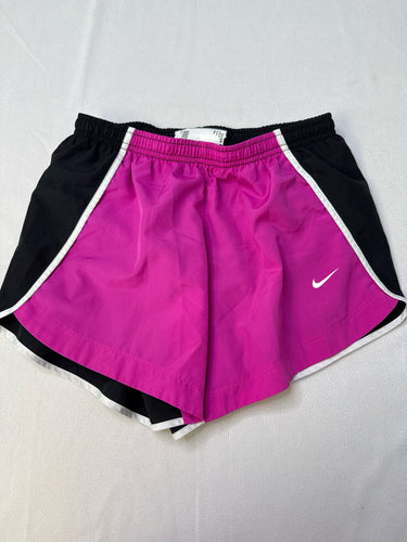 Girls L Nike Shorts