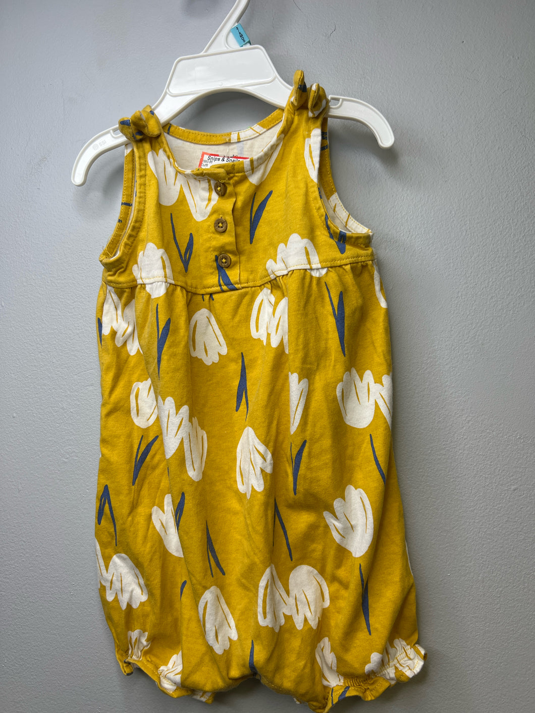 Girls 18 Months Carters Outfit
