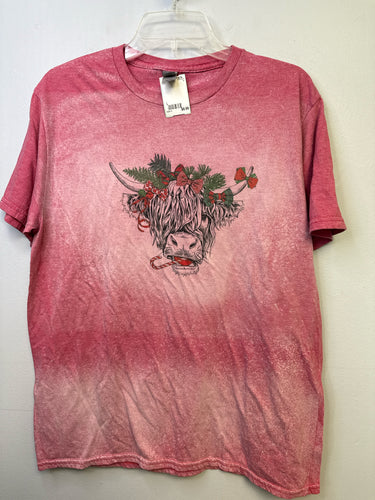 Size large graphic tee