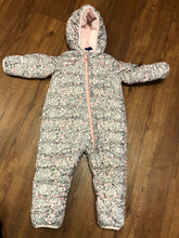 Load image into Gallery viewer, 12-18 mos Eddie Bauer Jacket hand and foot covers