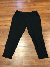 Load image into Gallery viewer, Size 16/18 Lou &amp; Grey jogger  Pants