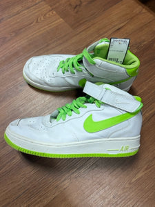 Nike 9.5 shoes