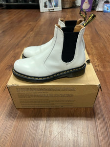 Dr. Martens Air Wave smooth leather platform chelsea boots