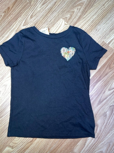 6/7 old navy Shirt
