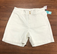 Load image into Gallery viewer, Size 2 Maurices Shorts NWT