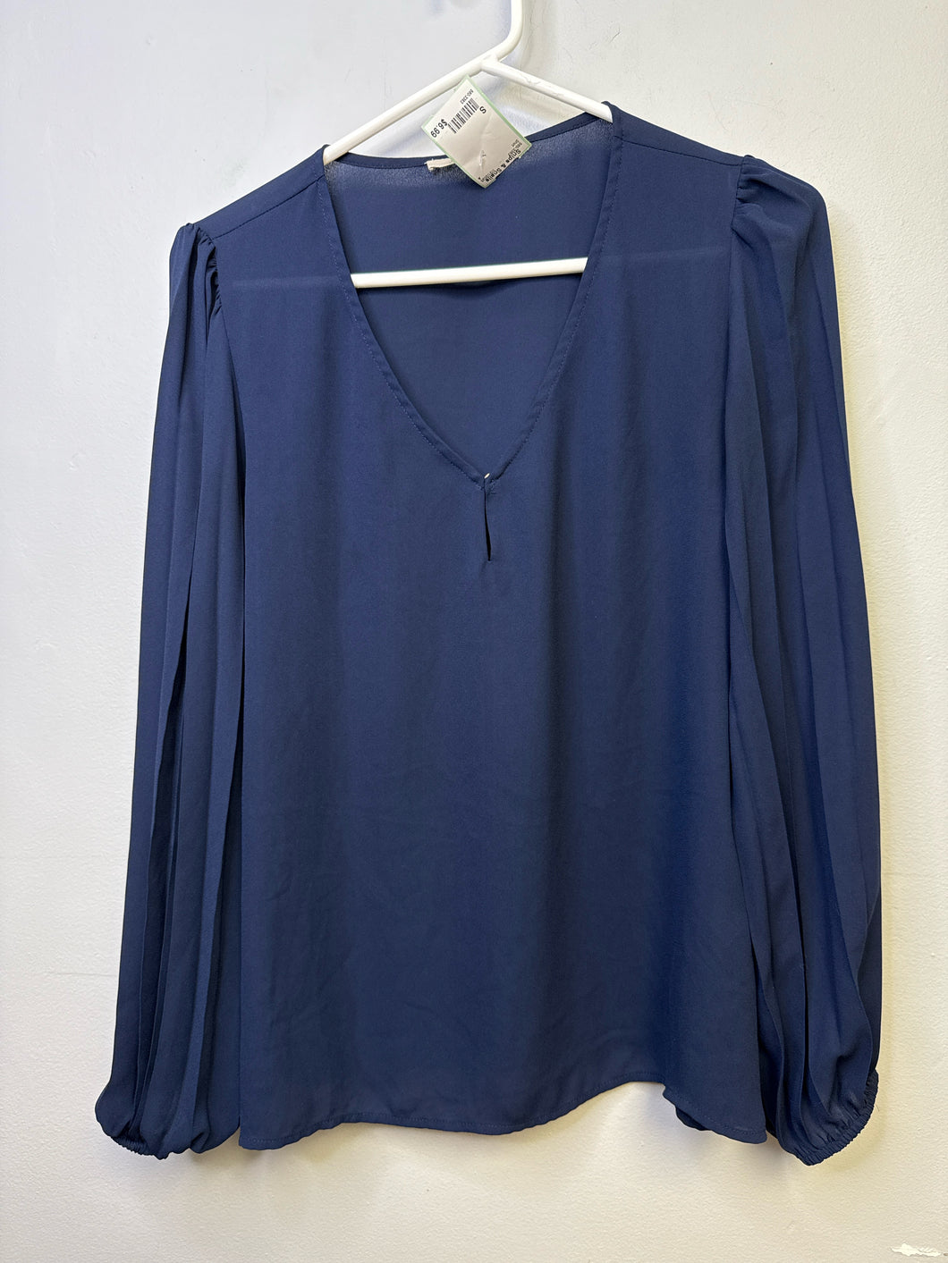Womens Size S Shirt
