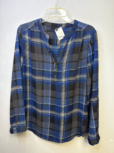 Size M Zac & Rachel Shirt