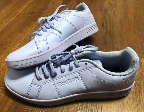 Reebok 9.5 shoes