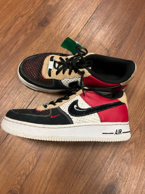 5 sneakers - youth size 5 air force 1 goat