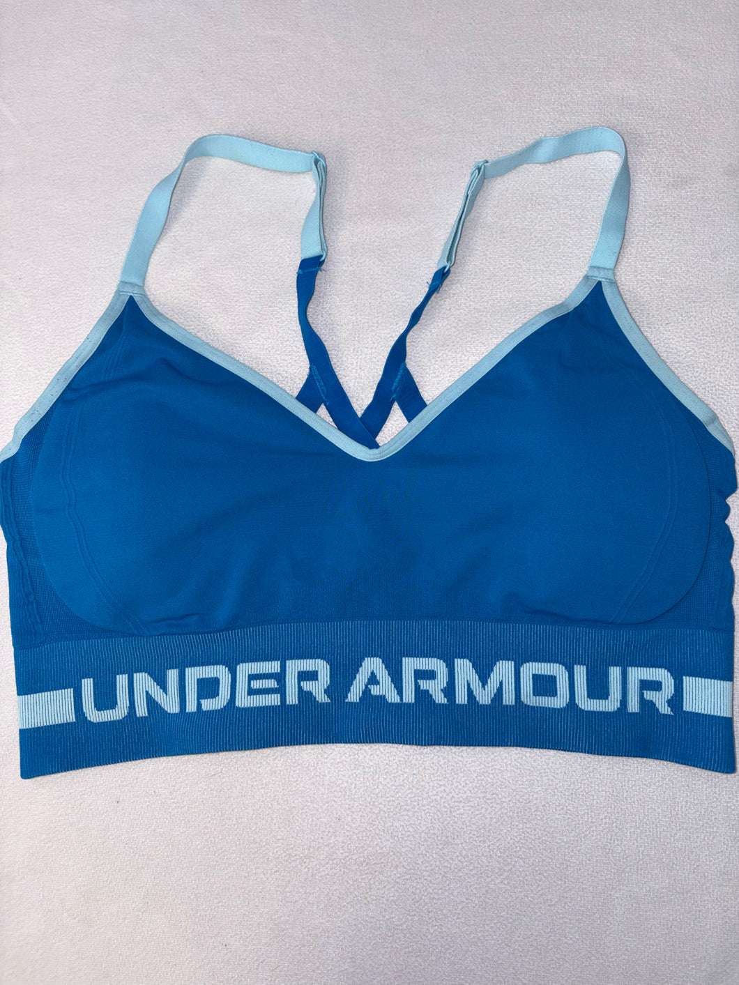 Size XL under armour Bra