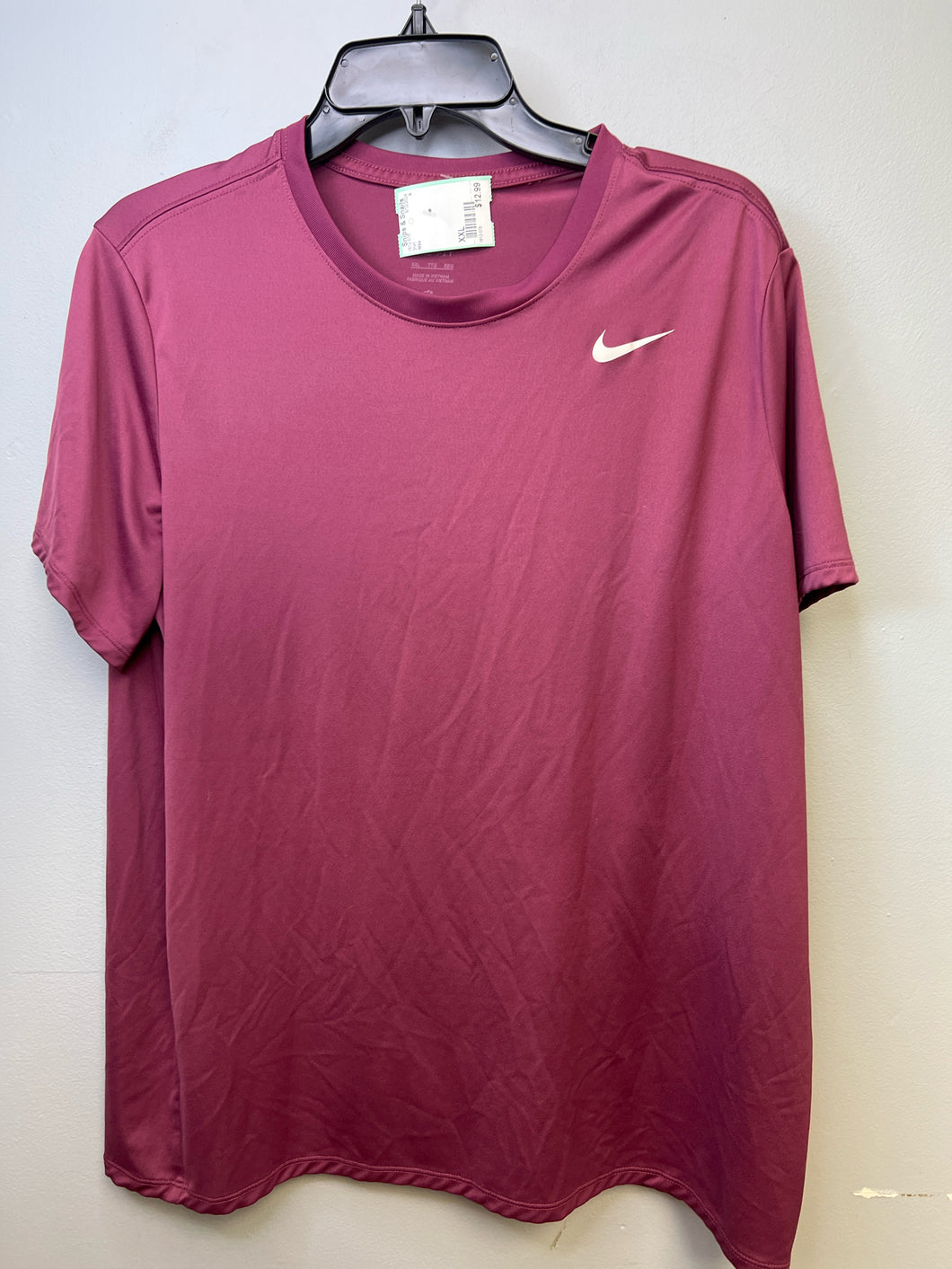 Size XXL Nike Shirt