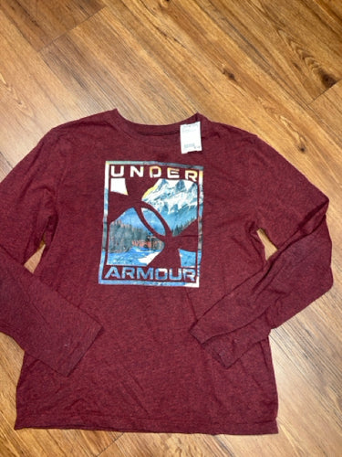 Youth Large under armour long sleve shirt